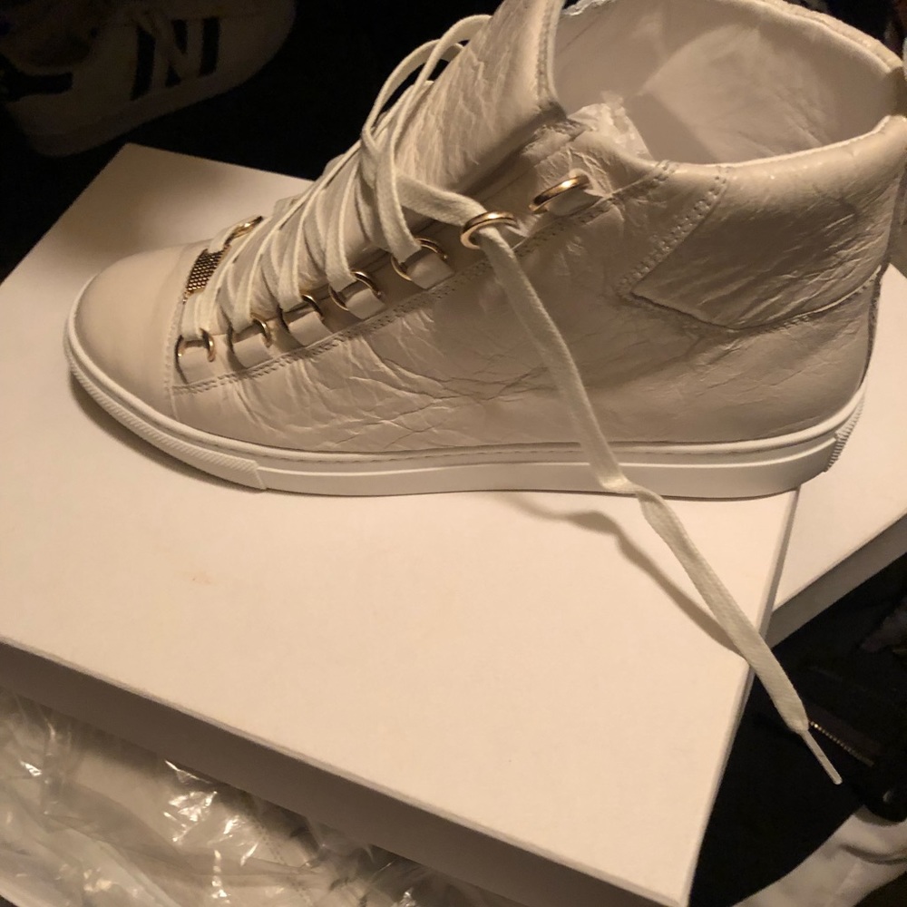 Authentic Designer Sneakers